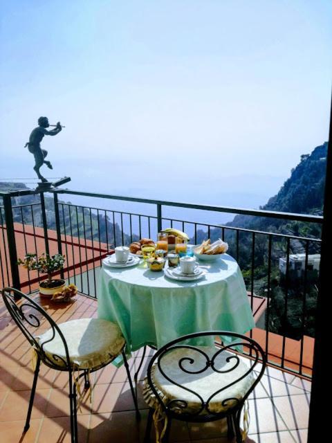 Domus Gaia Acomodação com café da manhã Amalfi Exterior foto